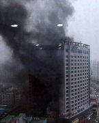 韩国一酒店发生火灾_共造成1人遇难，19人受伤